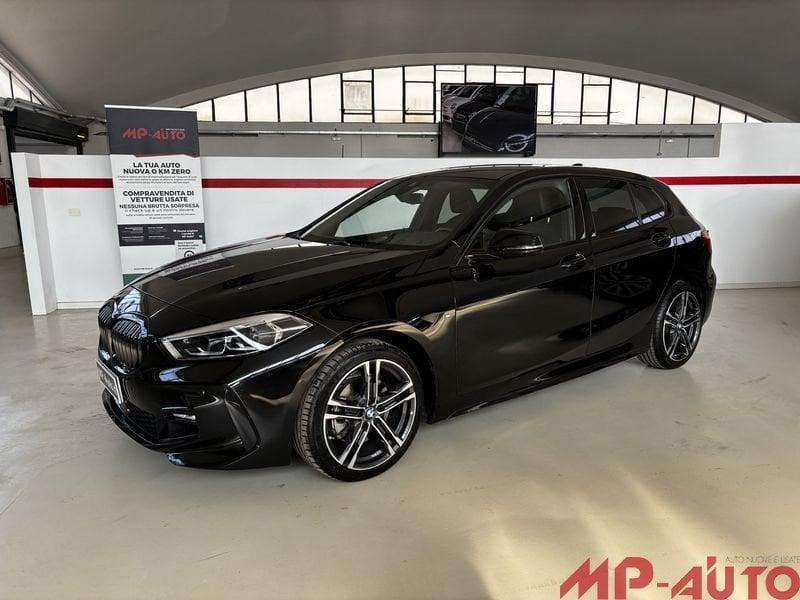 BMW Serie 1 118d 5p. M Sport AUTOMATICA GARANZIA BMW tua a 393,00 al mese