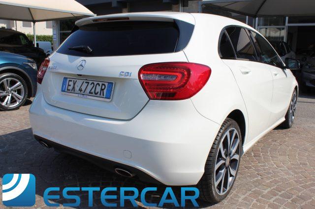 MERCEDES-BENZ A 200 CDI Sport