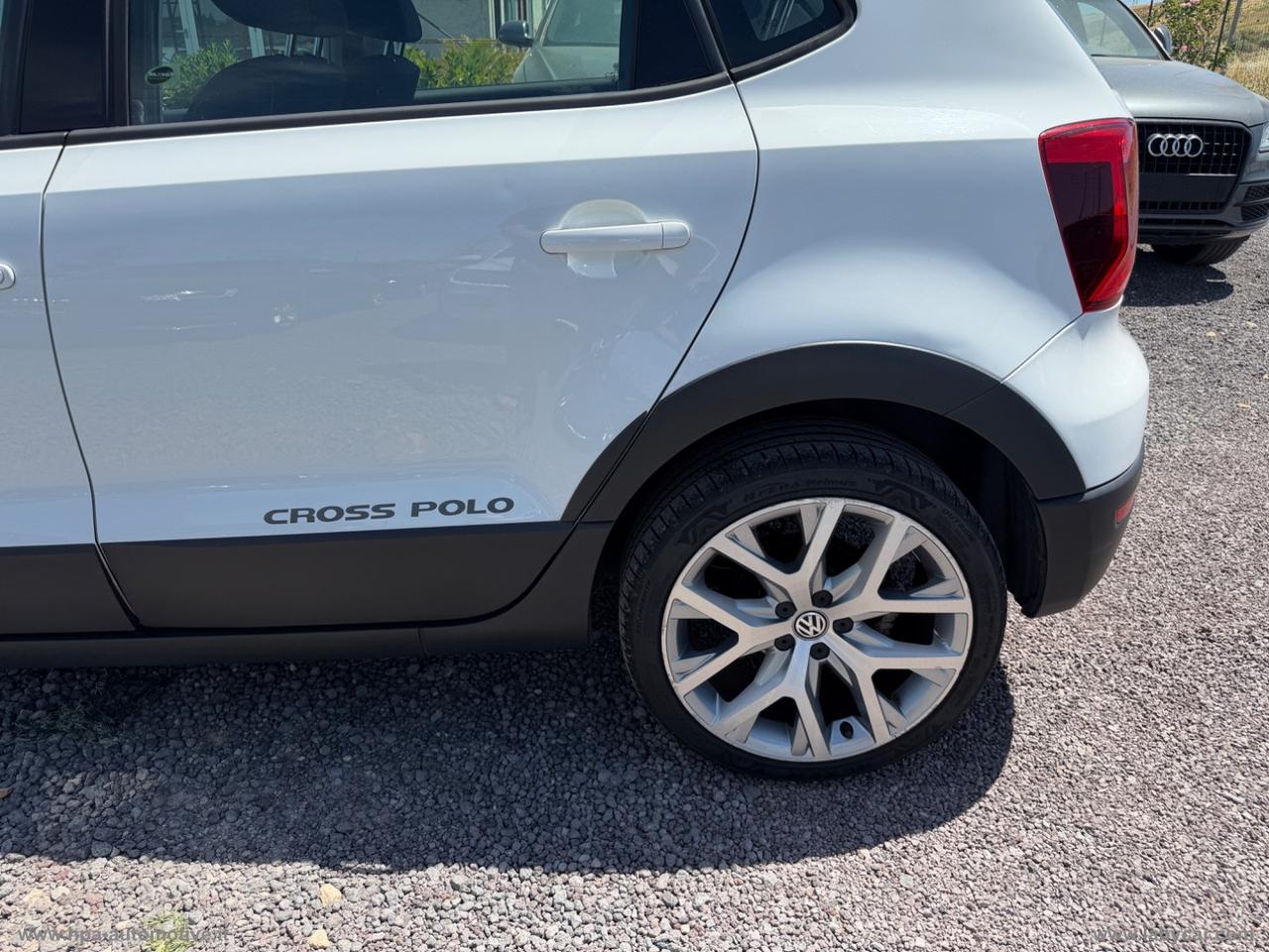 VOLKSWAGEN Polo Cross 1.4 TDI DSG BlueMotion Tech.