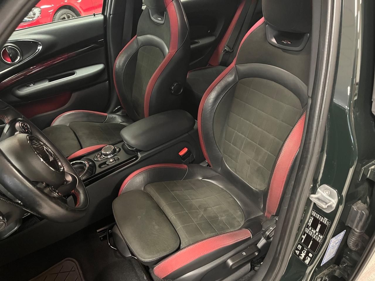 Mini Clubman John Cooper Works 2.0 ALL4 auto 231cv