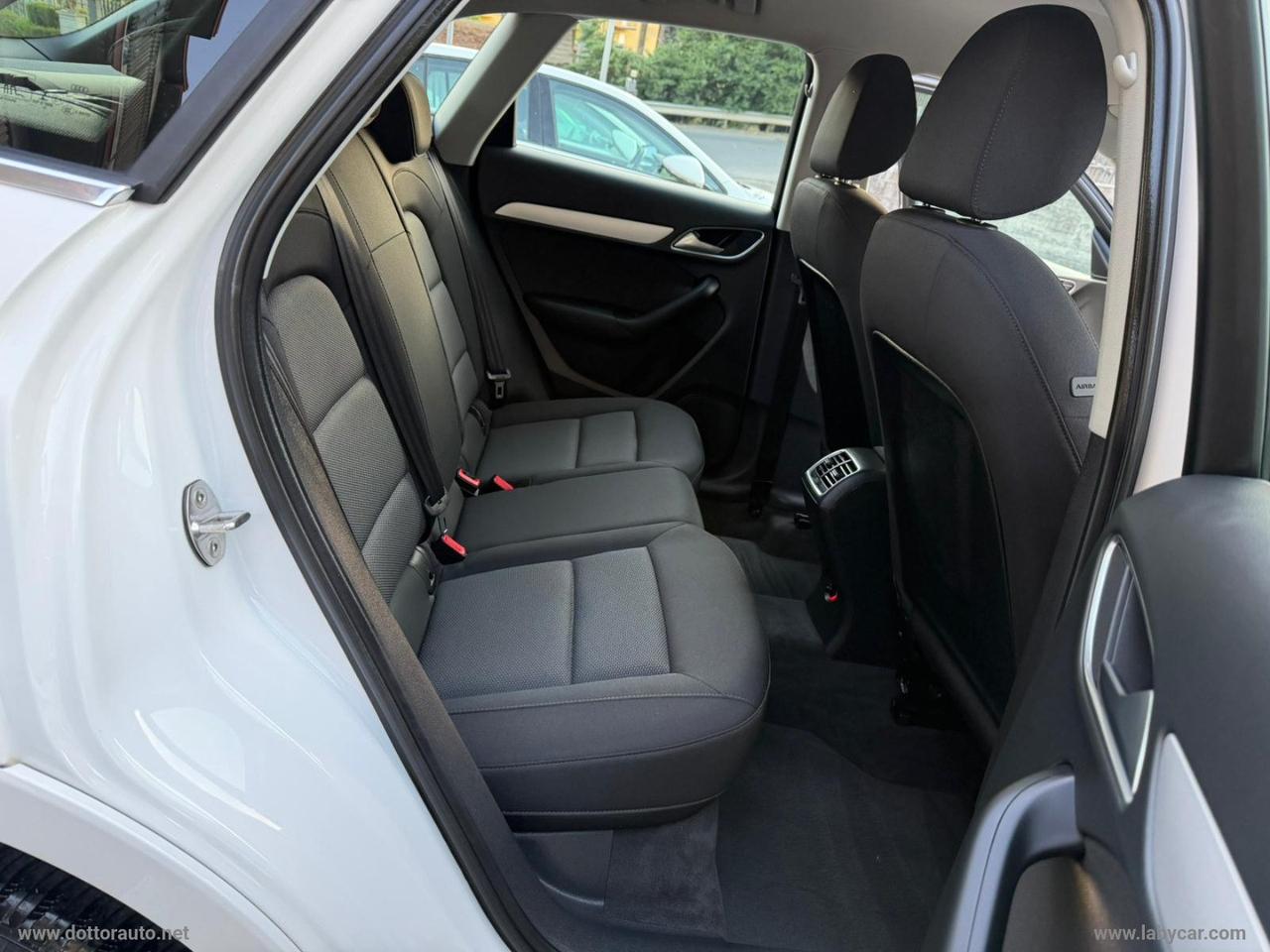 AUDI Q3 2.0 TDI 120CV S TRONIC