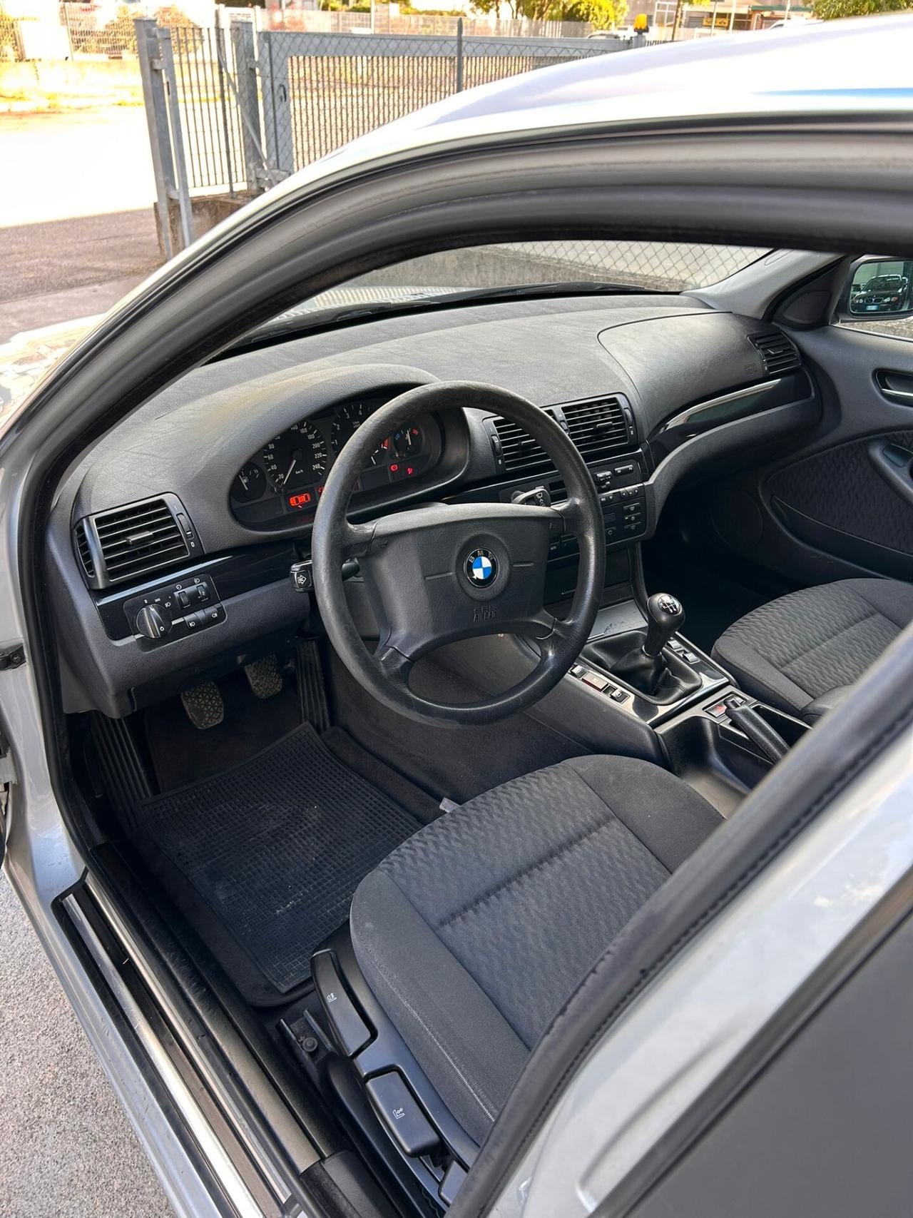 Bmw 323 323i cat 4 porte