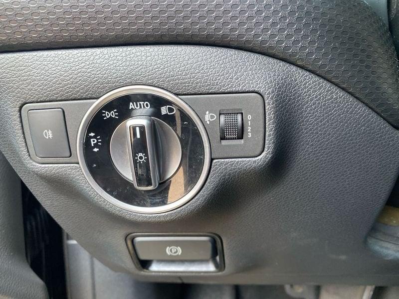 Mercedes-Benz Classe A A 160 d Business auto