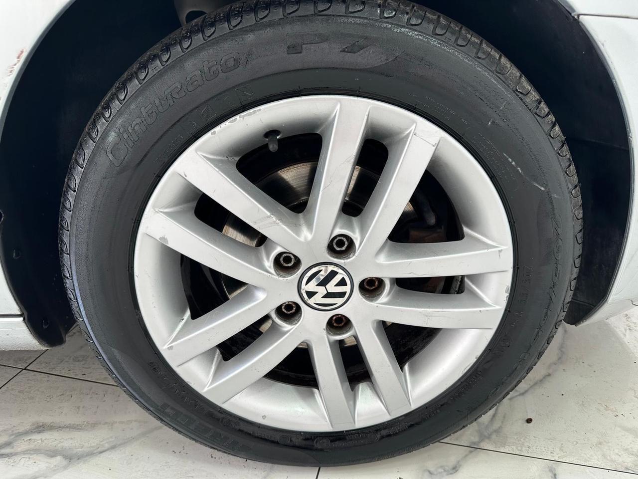 Volkswagen Golf 1.6 Tdi-ANDROID AUTO -2011