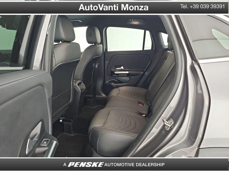 Mercedes-Benz GLA MERCEDES 200 D 4MATIC ADVANCED