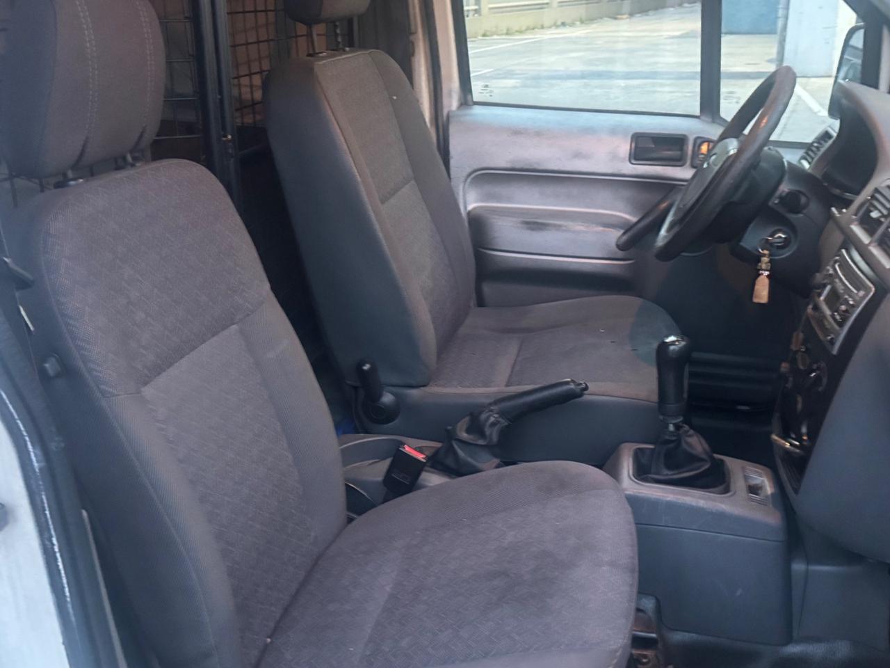 Ford transit connect 1.8 TDCI 2005