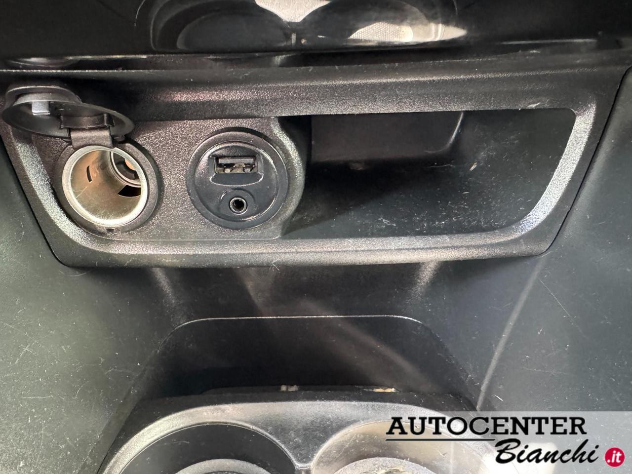 Peugeot 2008 1.6 bluehdi Allure 100cv my16