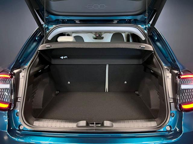 FIAT 600 Hybrid 110 CV DCT MHEV La Prima