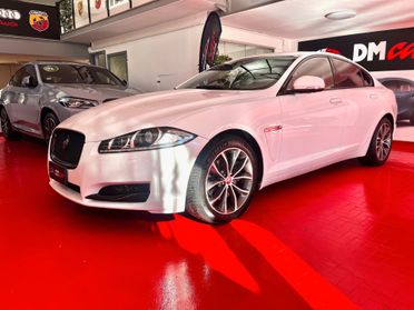 JAGUAR XF 2,2 D LUXURY 190CV PELLE TOTALE NAVIGATORE CERCHI CAMBIO AUTOMATICO
