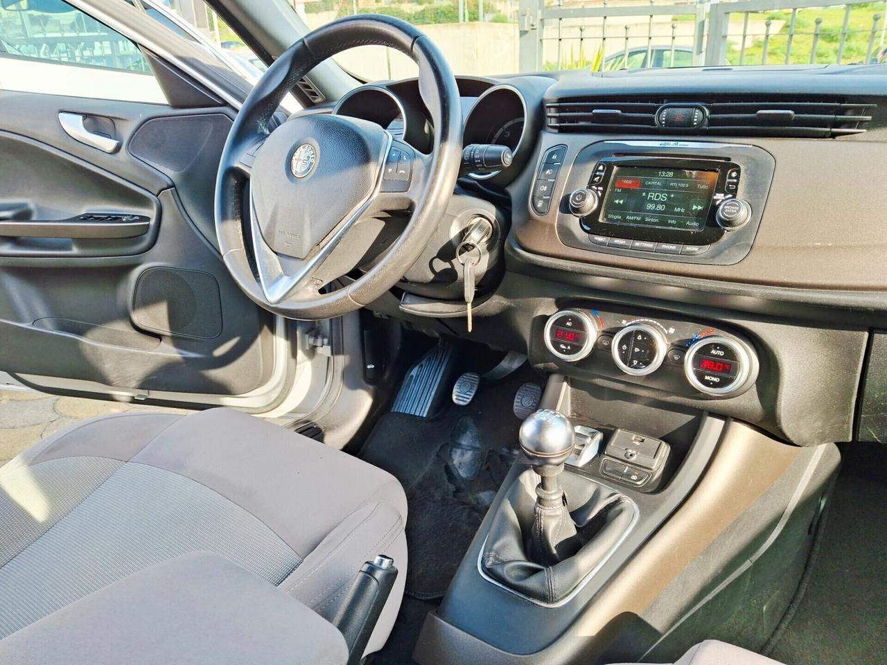 Alfa Romeo Giulietta 1.6 JTDm-2 105 CV Distinctive