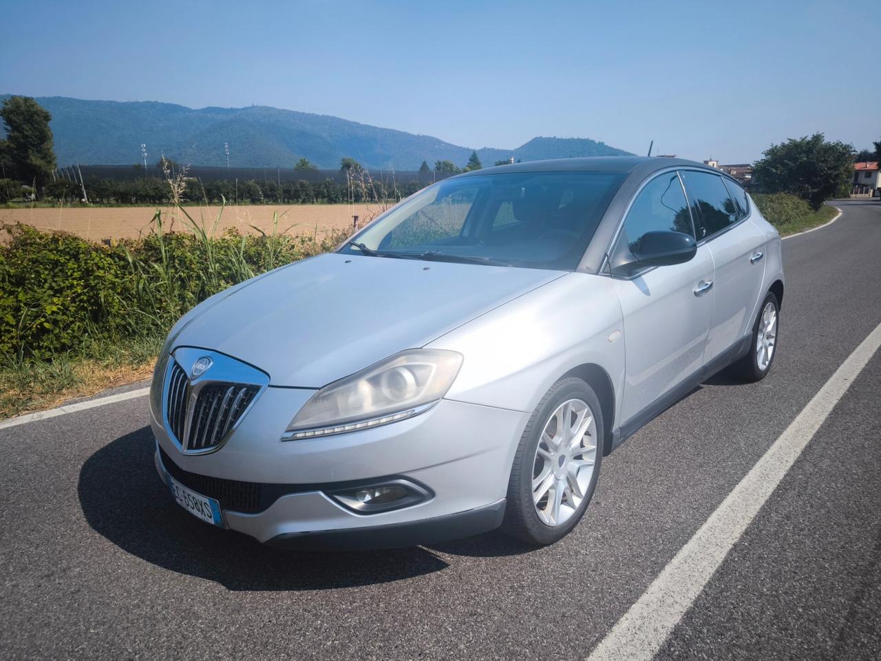 LANCIA DELTA 1,6 MJT-CAMBIO AUTOMATICO-OK NEOPATENTATI