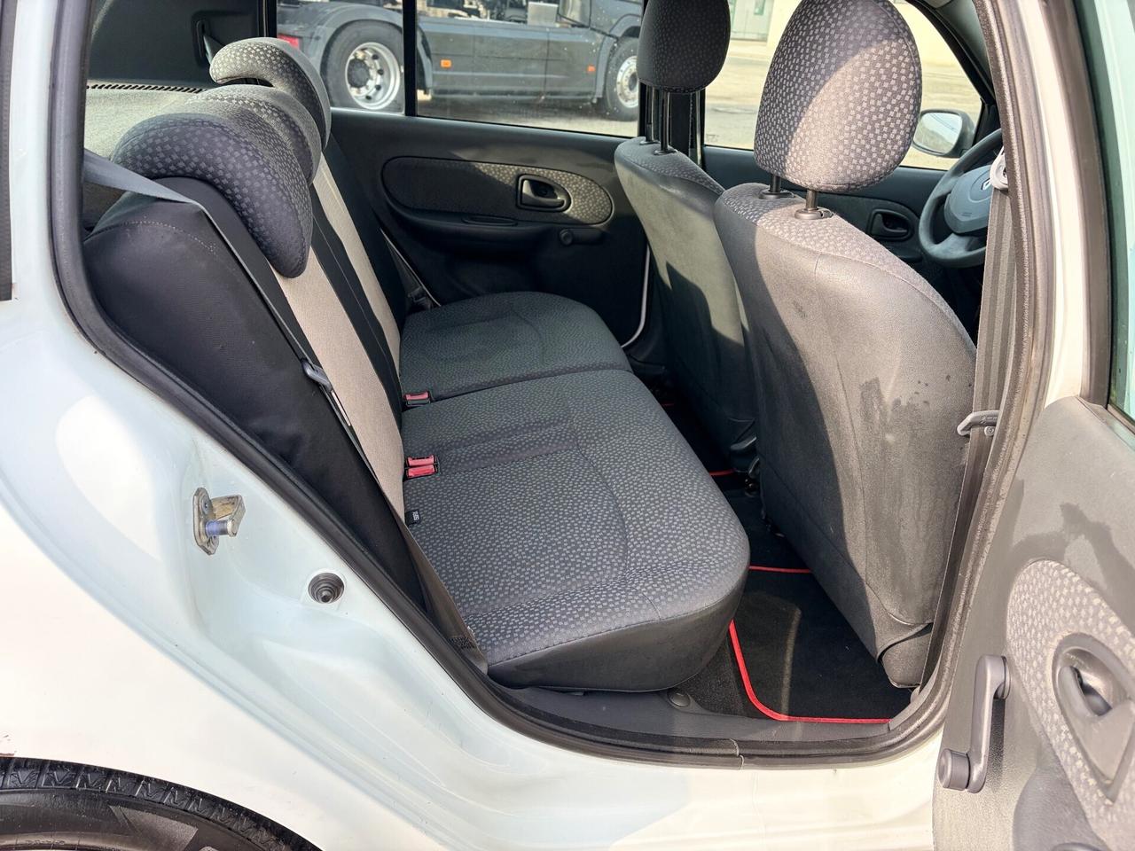 Renault Clio Storia 1.2 5 porte GPL 2008