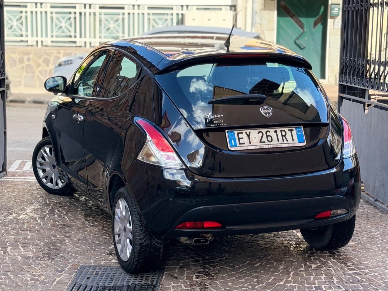 Lancia Ypsilon 1.2 69CV Elefantino