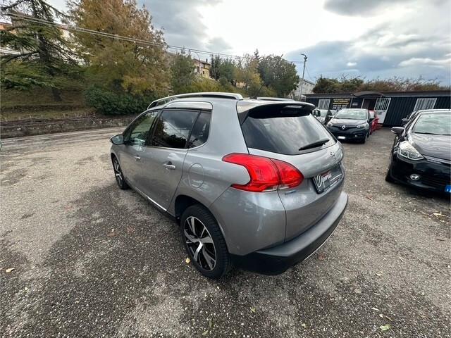 Peugeot 2008 1.6 BlueHDi 100 Allure