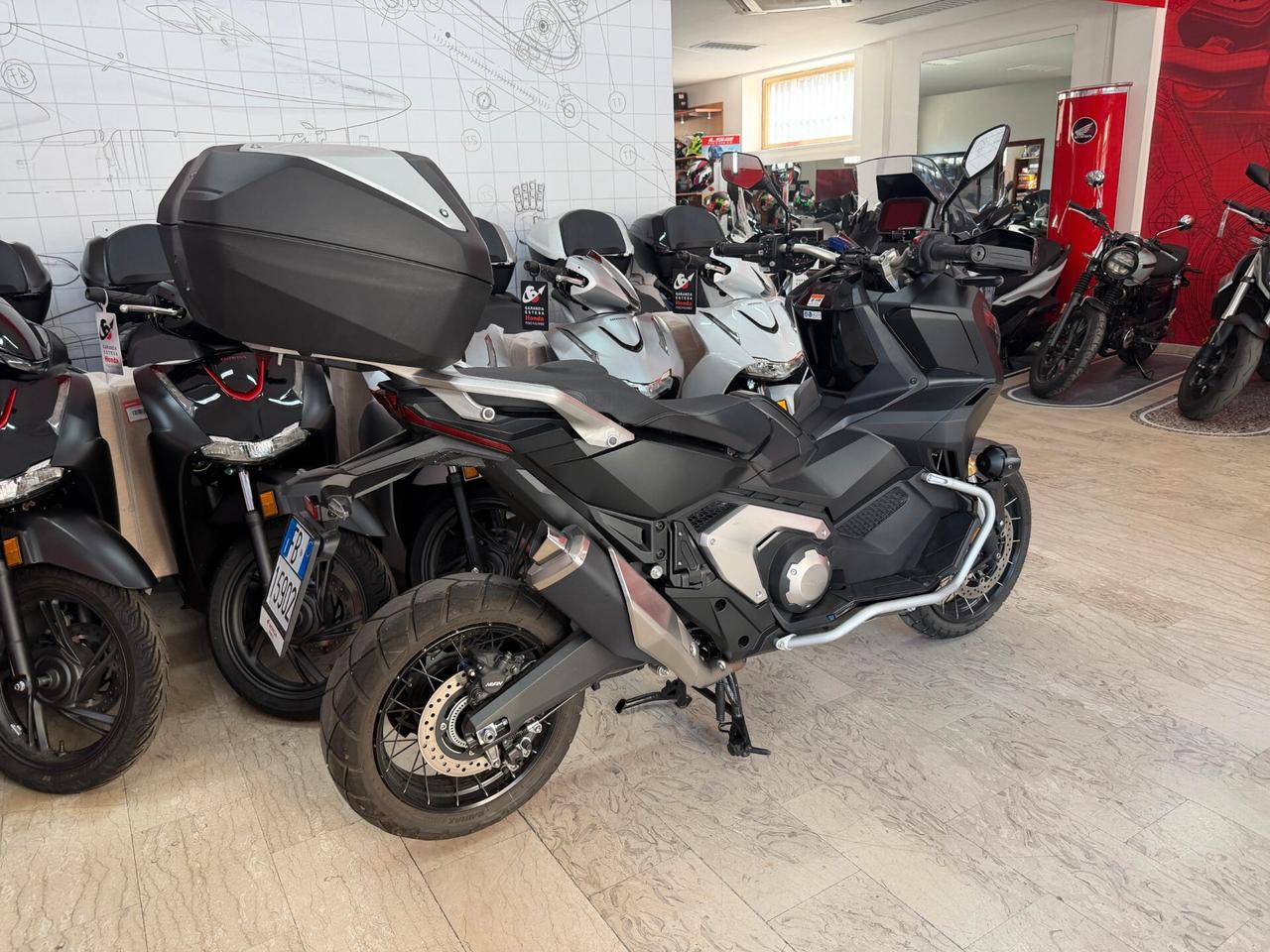 Honda X-ADV 750 ADVENTURE