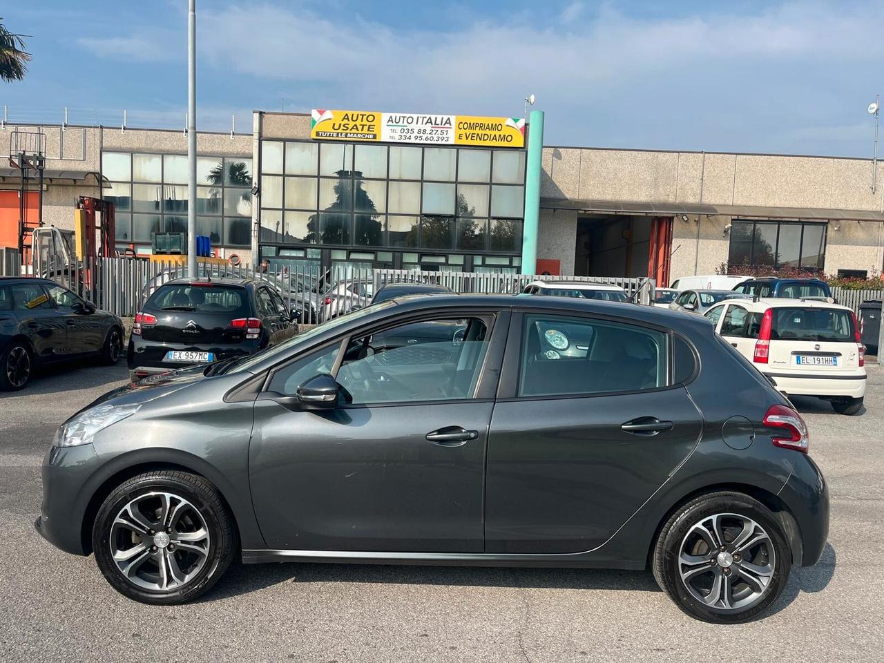 Peugeot 208 1.4 HDi 68 CV 5 porte Access