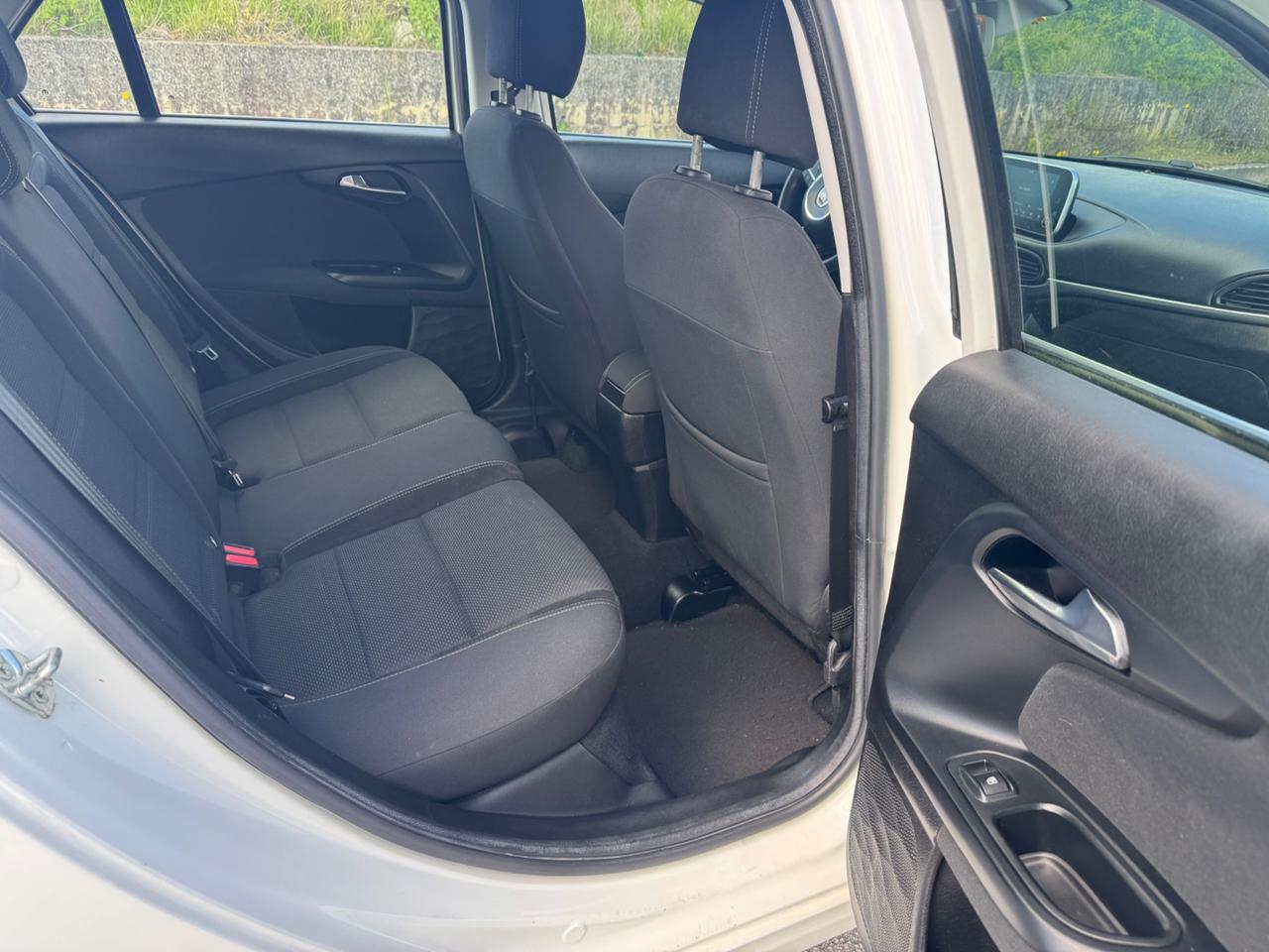 Fiat Tipo 1.6 Mjt S&S SW Lounge
