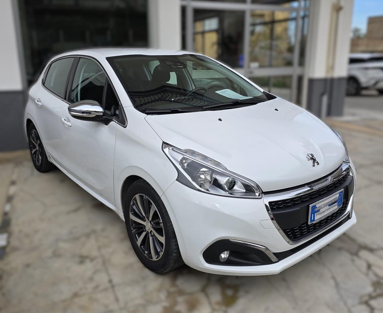 Peugeot 208 BlueHDi 100 5 porte GT Line