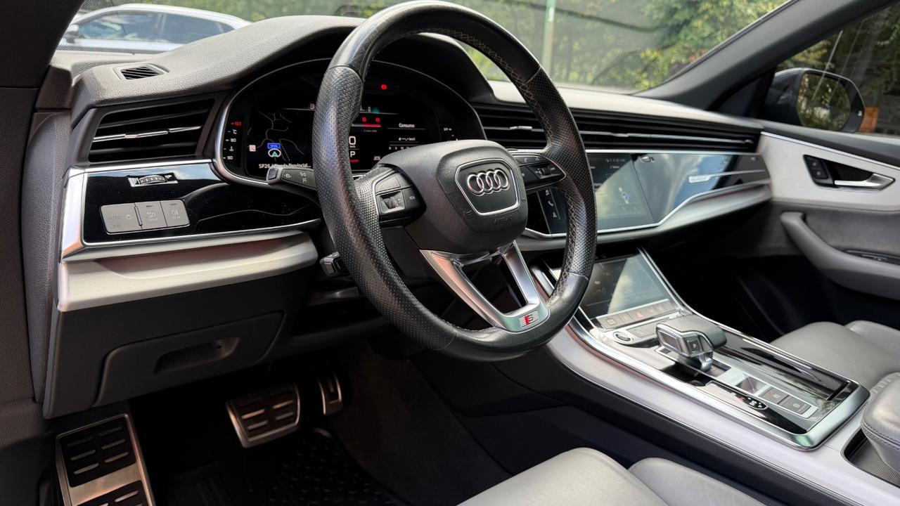 Audi Q8 50 TDI 286 CV quattro tiptronic Sport