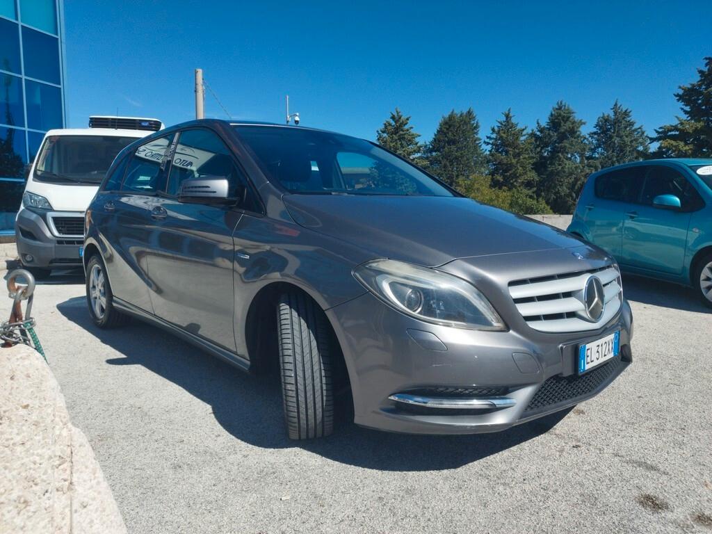 Mercedes-benz B 180 CDI BlueEFFICIENCY Premium