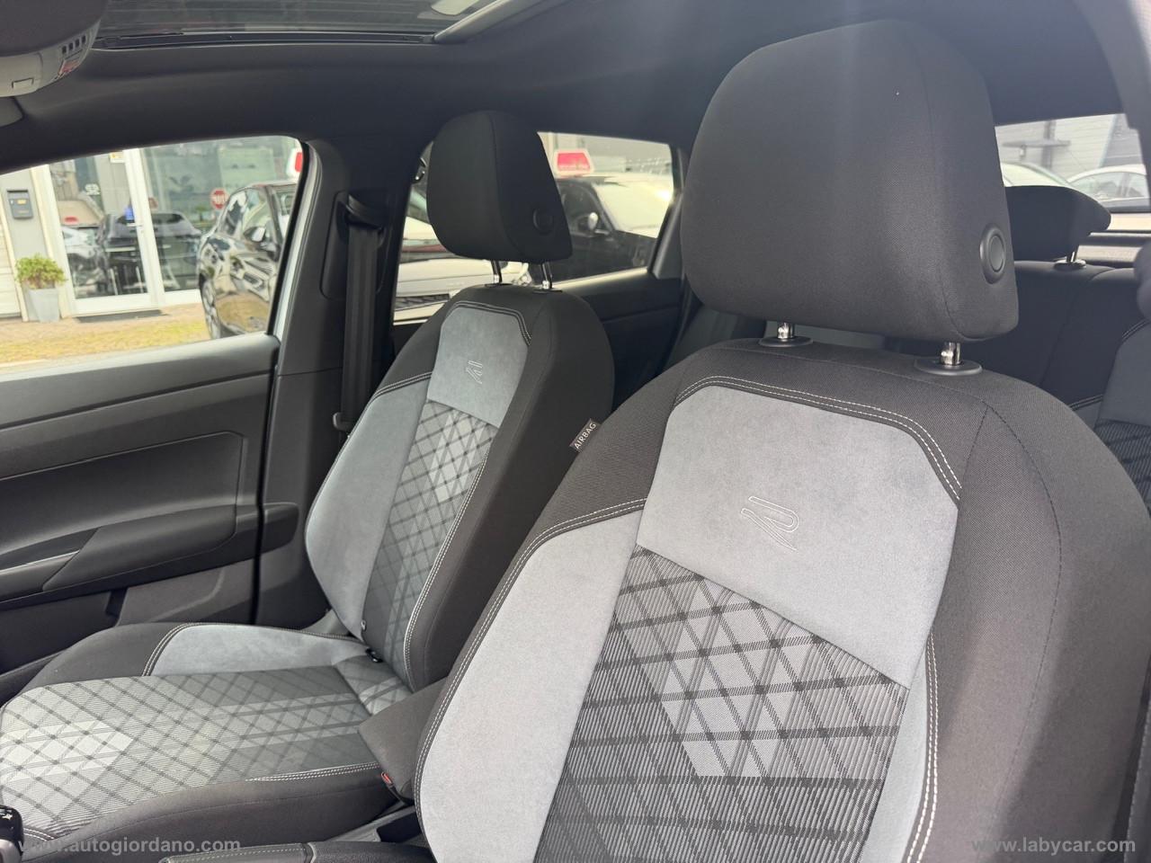 VOLKSWAGEN Taigo 1.0 TSI 110 CV R-Line