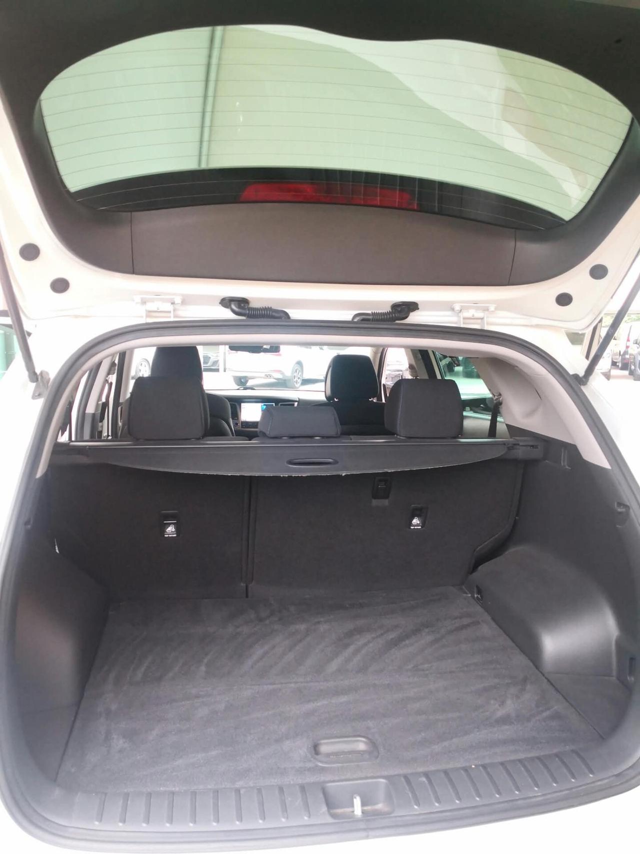 Hyundai Tucson 1.7 CRDi XPossible 2WD