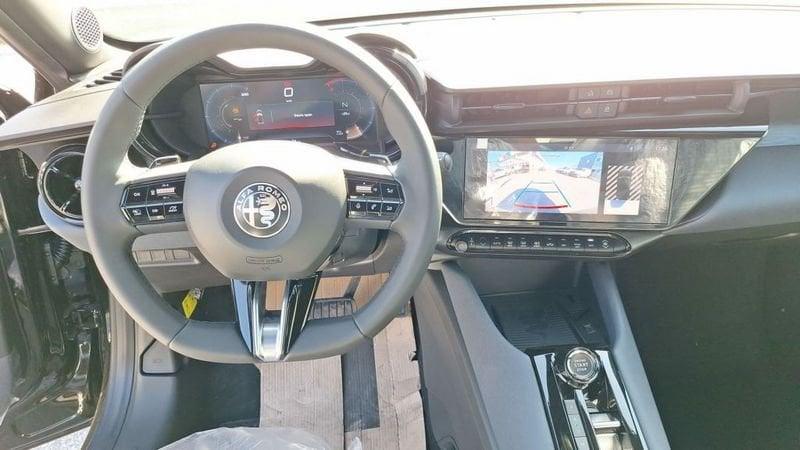 Alfa Romeo Junior 1.2 ibrida 145cv edct6