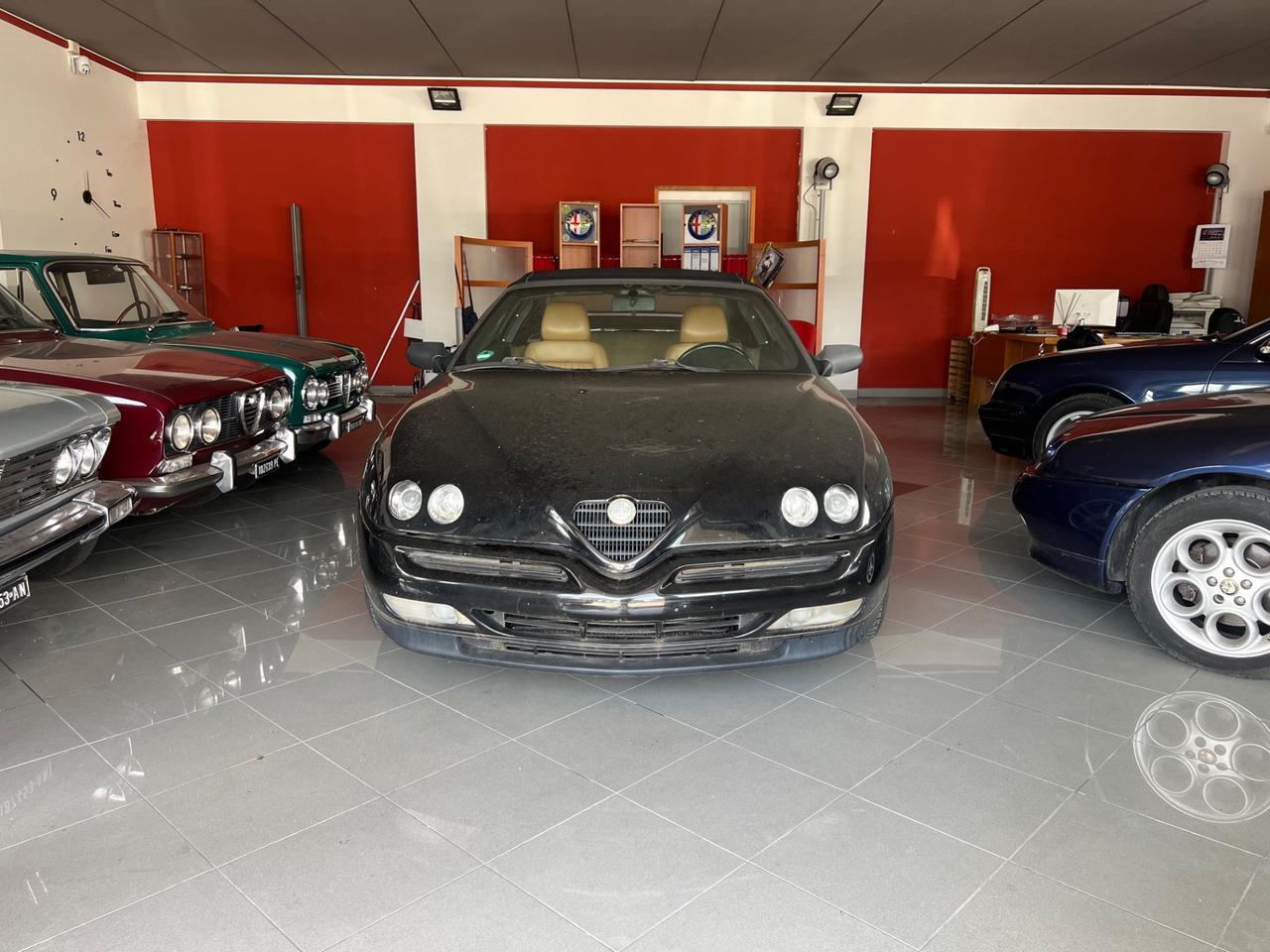 Alfa Romeo GTV Spider 2.0i 16V Twin Spark cat L