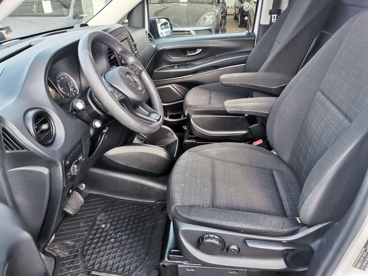 Mercedes-Benz Vito 2.2 114 CDI Furgone Long -AUTOMATICO-