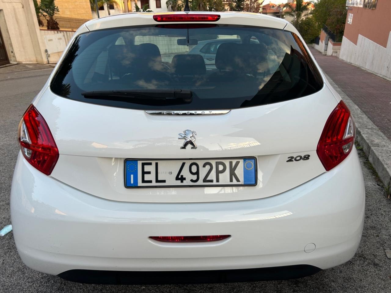 Peugeot 208 1.4 HDi ideale per neo patentati