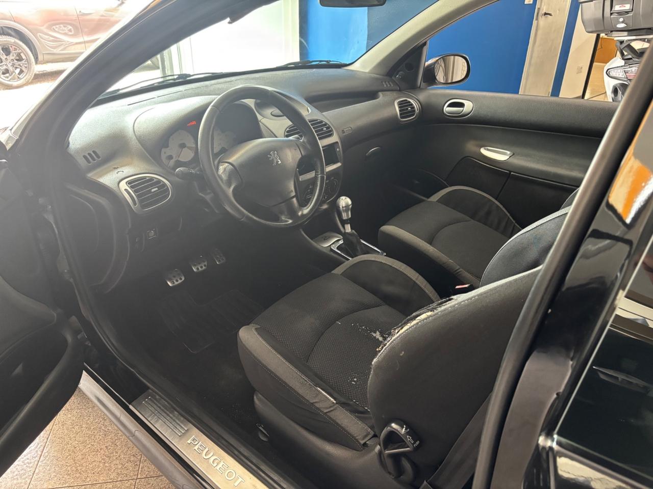 Peugeot 206 1.4 HDi 3p. Enfant Terrible