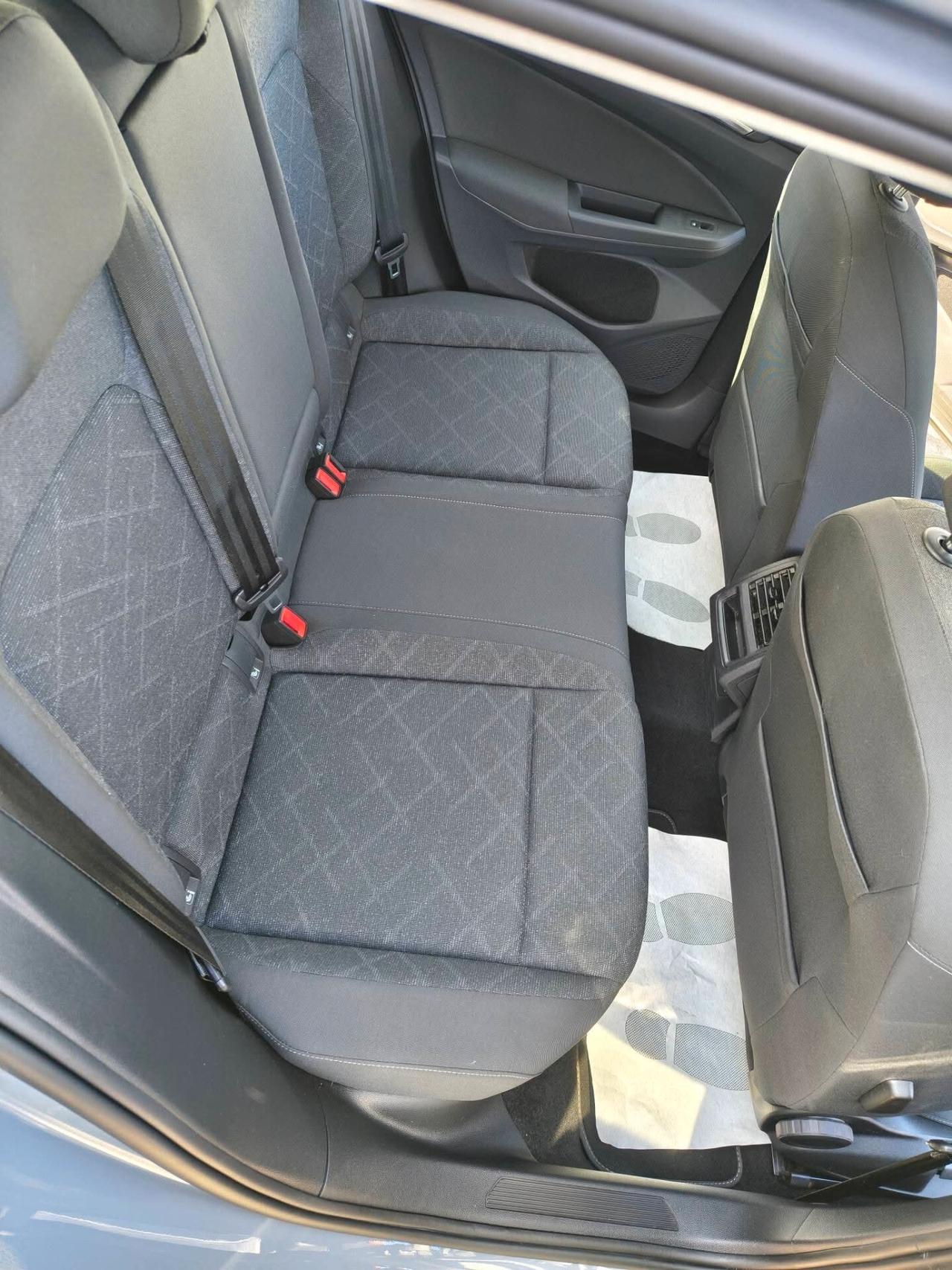 Volkswagen Golf 2.0 TDI 115 CV SCR Life