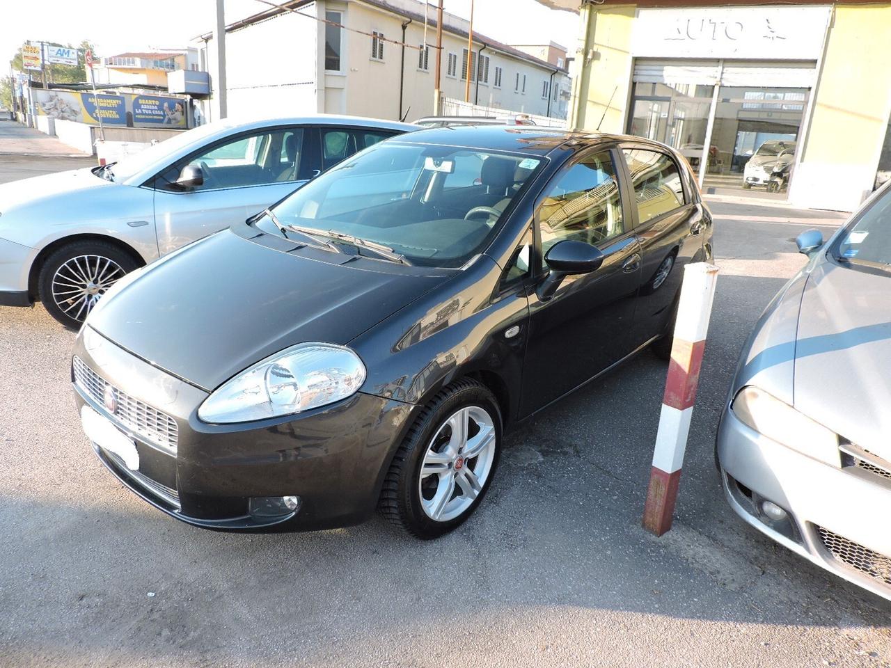 Fiat Grande Punto 1.3 MJT 75 CV 5 porte Dynamic