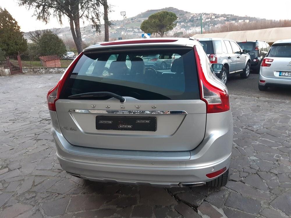 Volvo XC 60 XC60 D4 Geartronic R-design Momentum