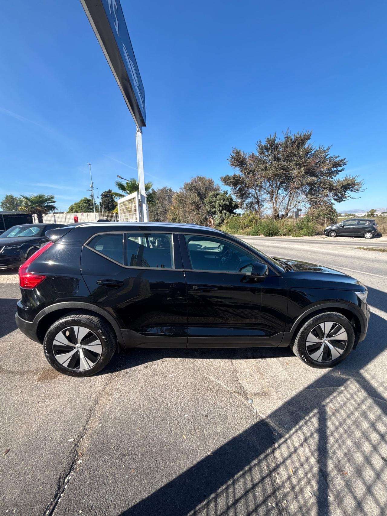 Volvo XC40 D4 AWD Geartronic Business Plus