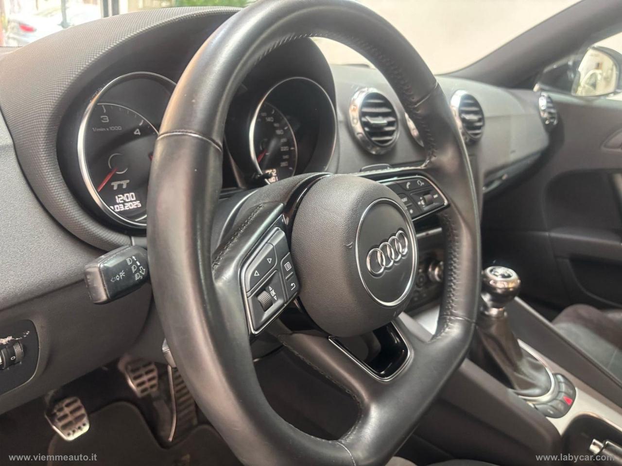 AUDI TT Coupé 2.0 TDI quattro Advanced plus