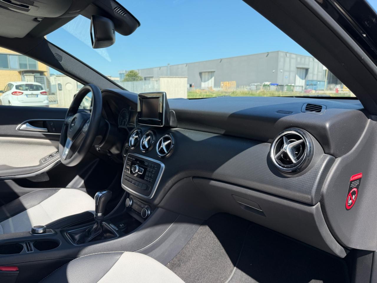 Mercedes-benz A 180 CDI Premium 12M GARANZIA