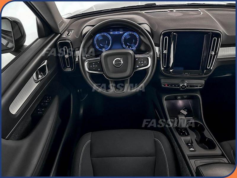 Volvo XC40 XC40 T3 Geartronic Momentum Pro