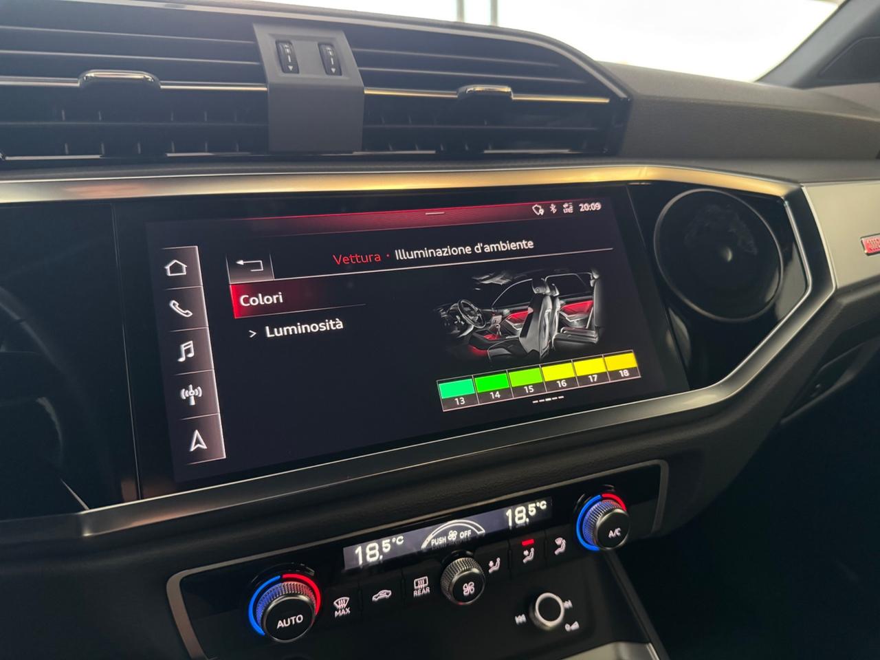 Audi Q3 2.0 TDI 150 CV S tronic S line Edition