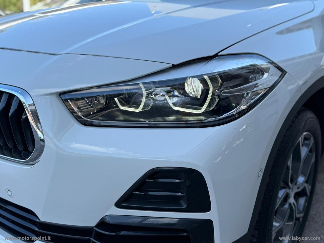 BMW X2 sDrive16d Goldplay Edition