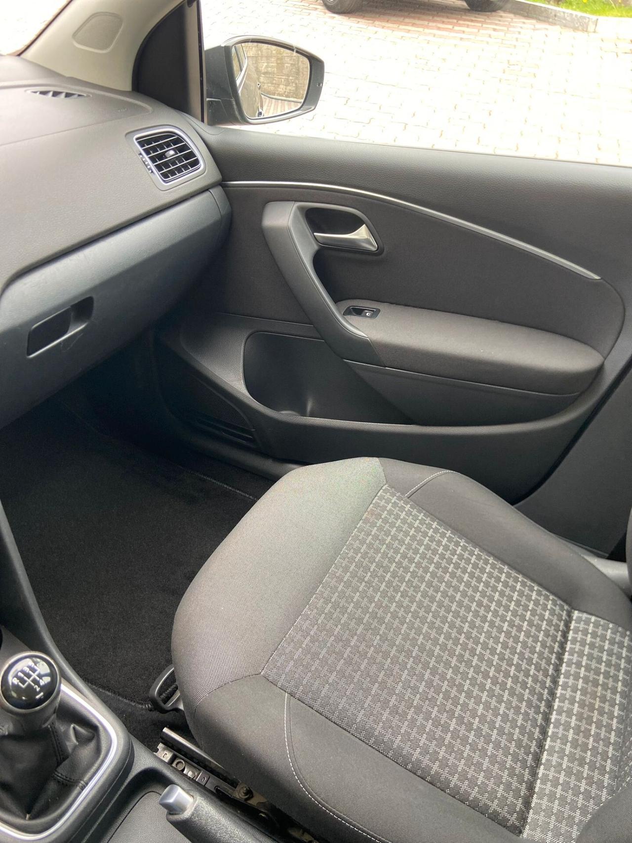 Volkswagen Polo 1.4 TDI 75cv (55kw) BlueMotion Technology 5p.