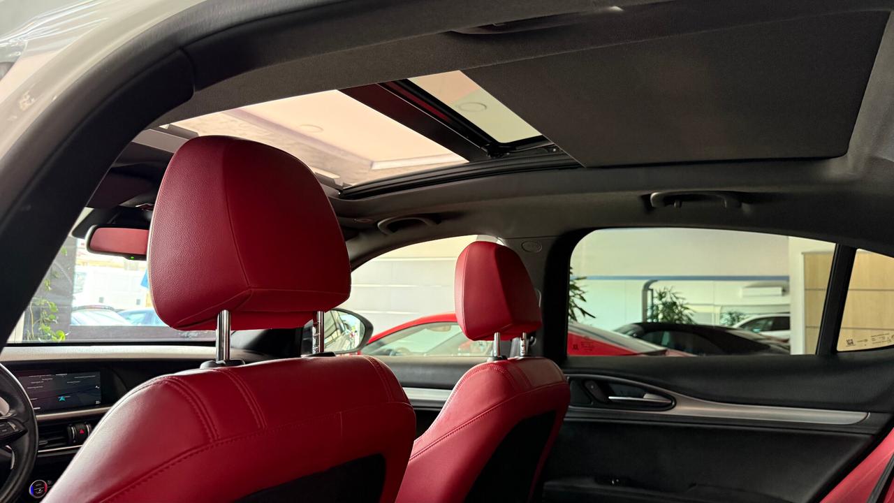 ALFA ROMEO STELVIO Q4 VELOCE TETTO APRIBILE