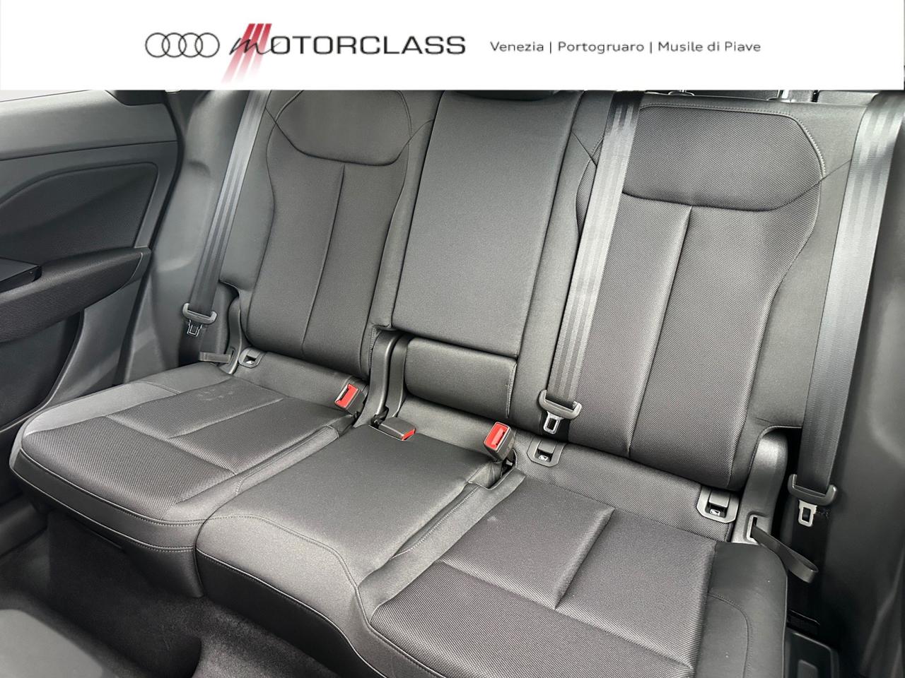 Audi Q3 1.5 e-hybrid 272cv s line edition s tronic