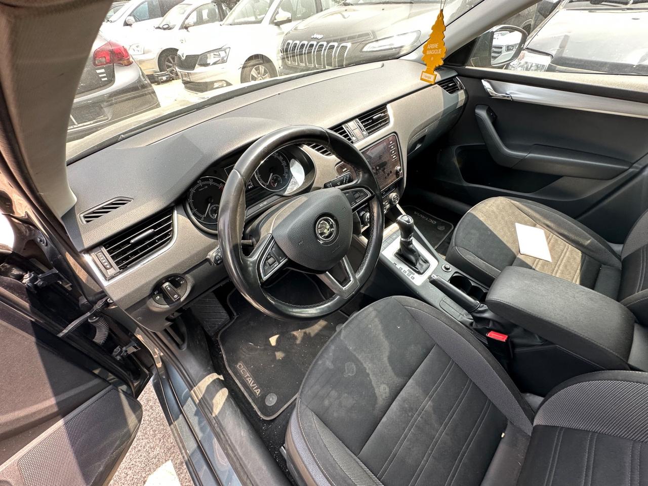 Skoda Octavia 1.5 DSG Wagon Style G-Tec