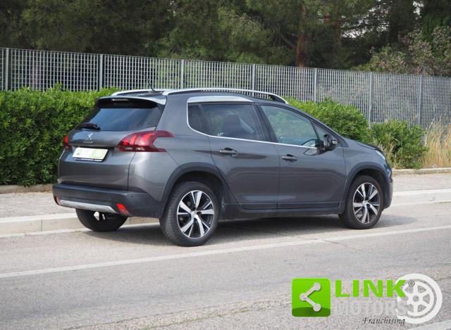 PEUGEOT 2008 BlueHDi 100 S&S Allure