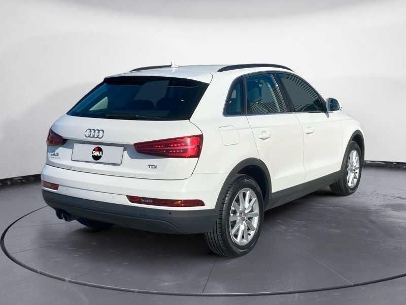 AUDI Q3 2.0 tdi Business 120cv