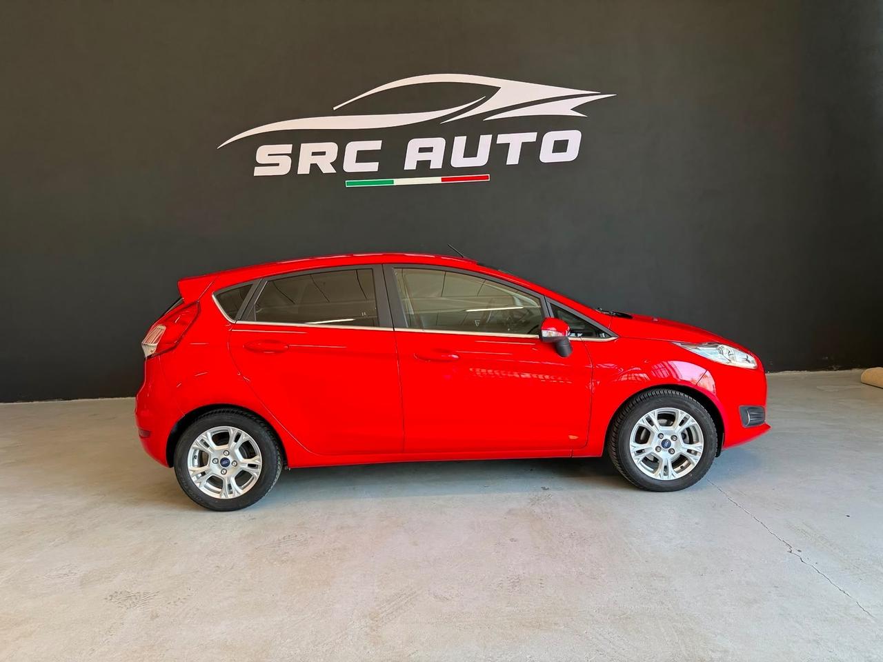 Ford Fiesta 1.0 80CV 5 porte Black & White Edition