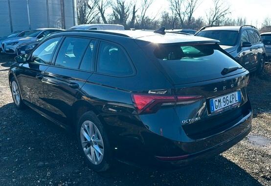 Skoda Octavia 2.0 TDI EVO SCR 150 CV DSG Wagon Executive UNIPRO IVA DEDUCIBILE