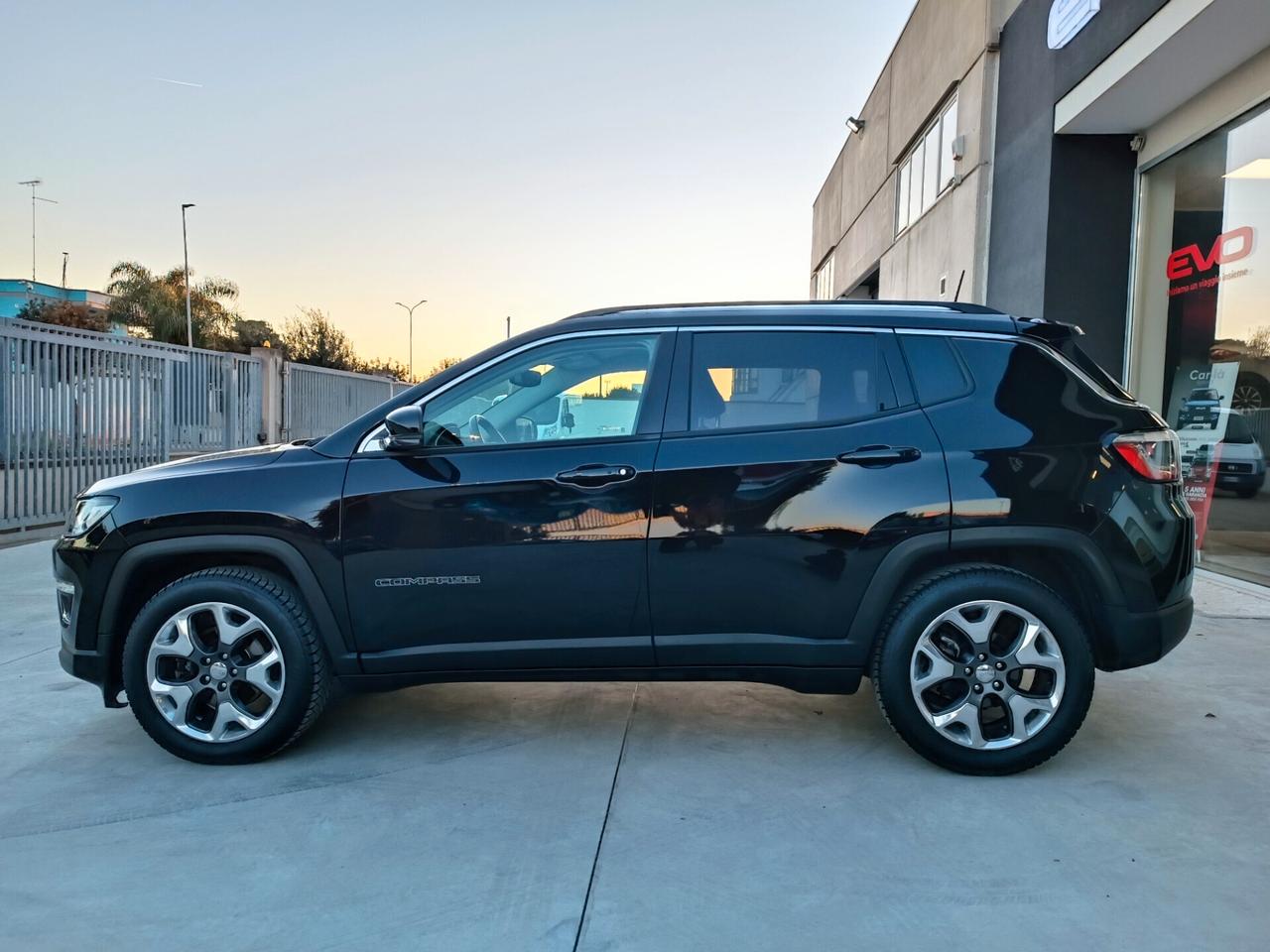 Jeep Compass 1.6 Multijet II 2WD Limited da € 240,00 al mese