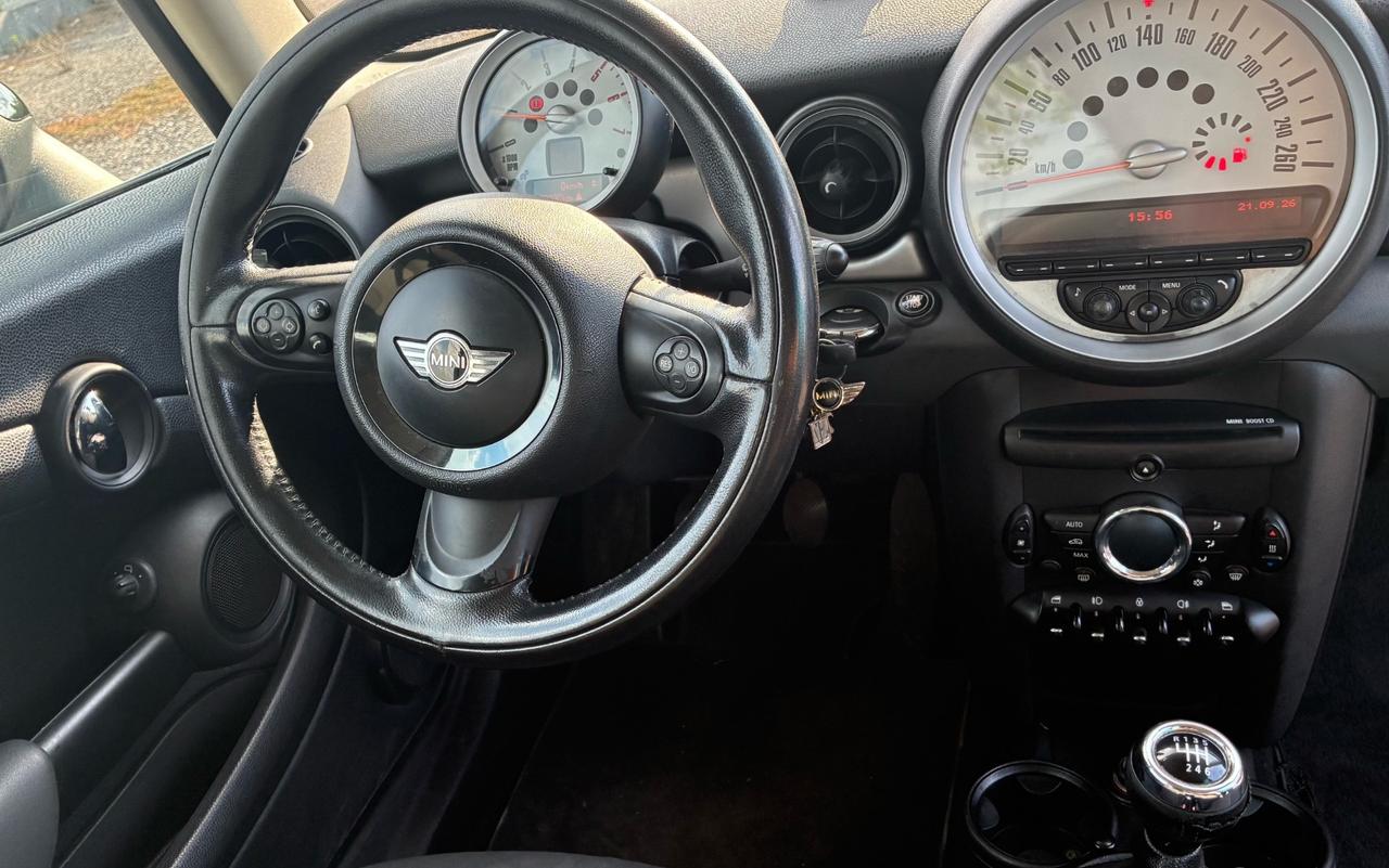Mini One 1.6 Cooper D 112cv - 2011